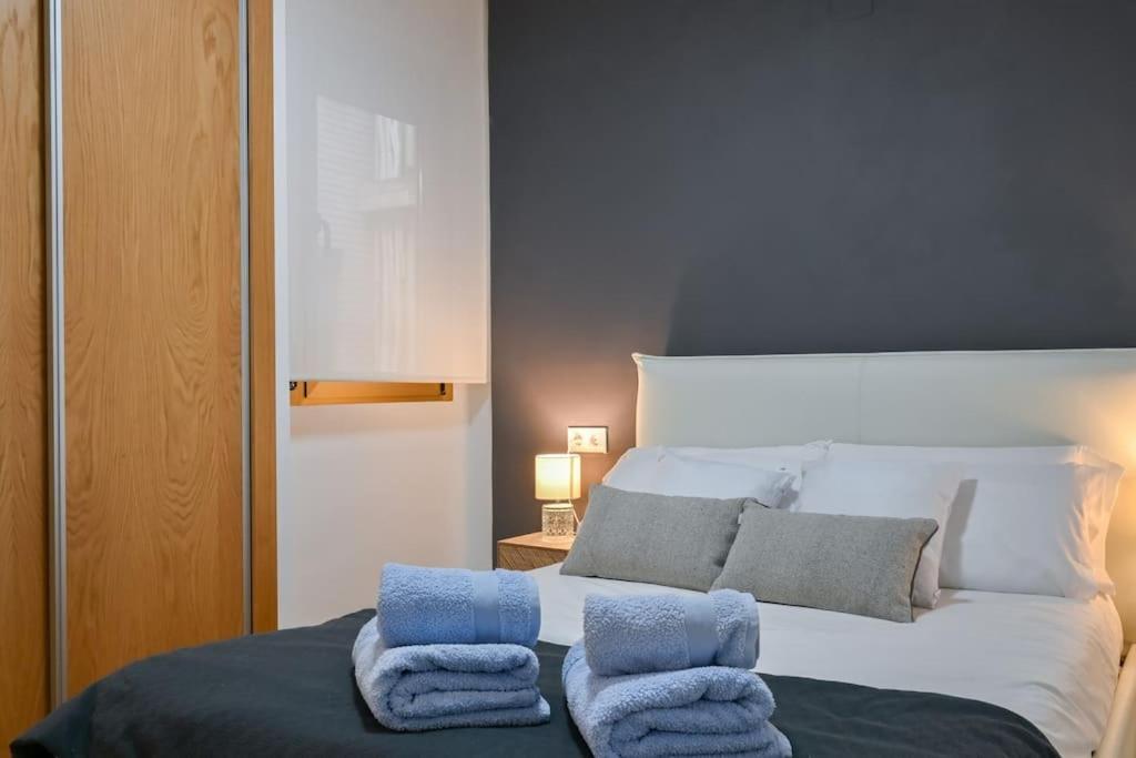 For You Rentals Apartamento Temporal Centrico De Dos Dormitorios Sil2 Madrid Exterior foto